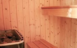 Bild 19: Sauna