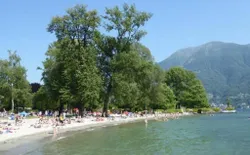 Bild 30: Sandstrand im Bagno Pubblico, Ascona am Lago Maggiore